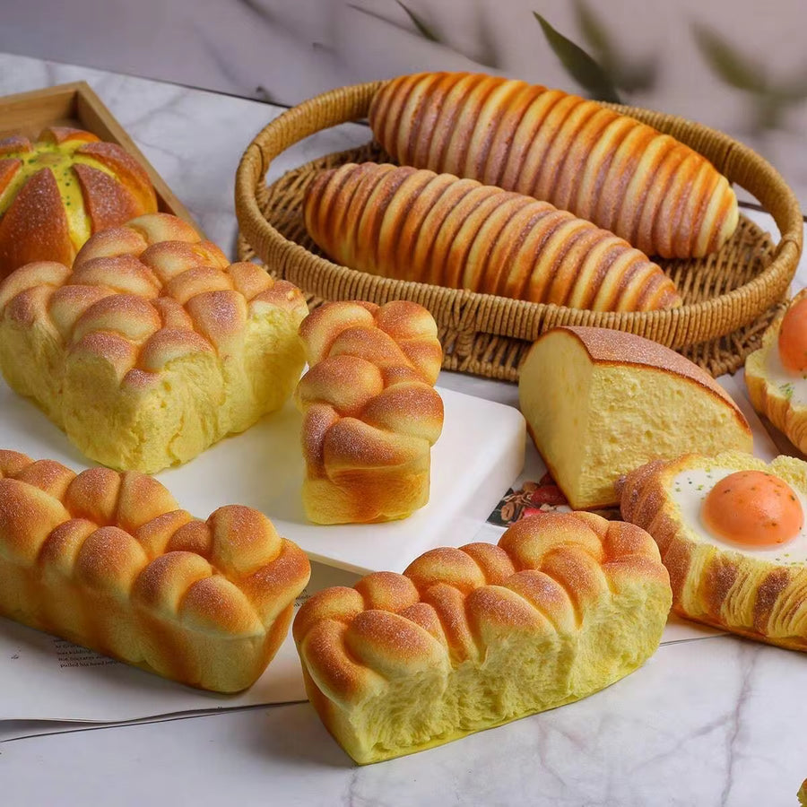 1pc Realistic Tear-Apart Bread Caterpillar Model Food Prop, Stress Relief Squeeze Toy, Craft Decor Ornament